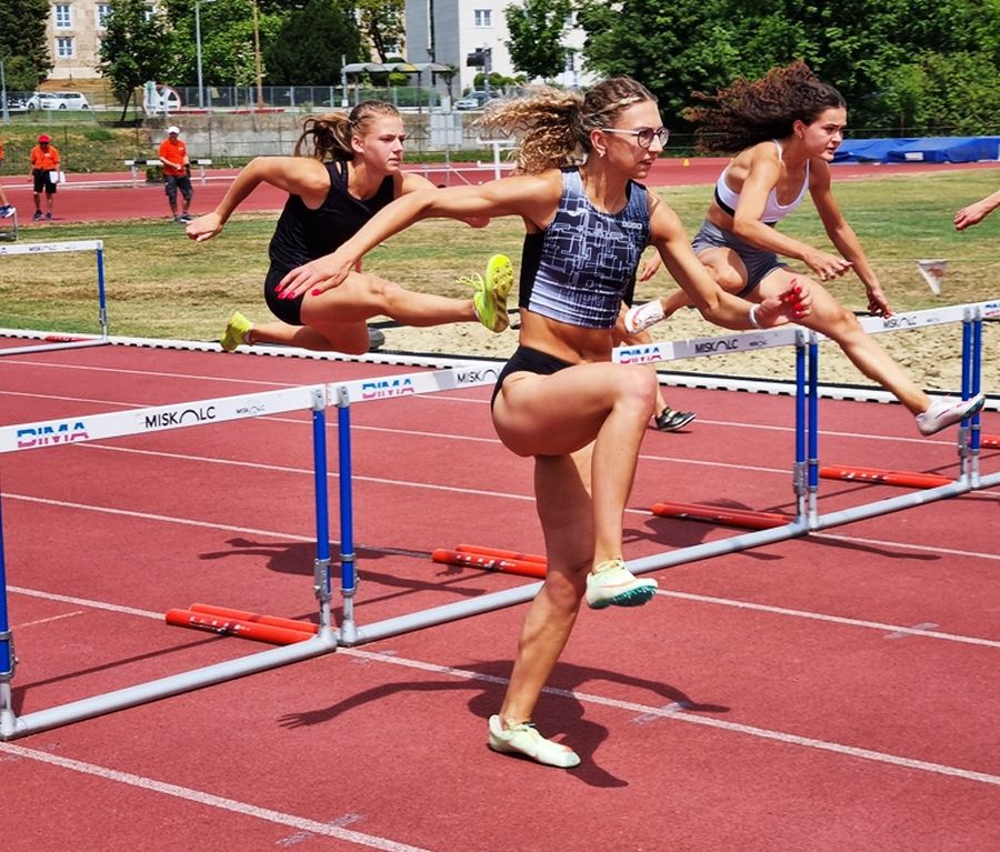 Az ARAK sprintere, Mohai Regina duplázott az U20 atlétikai Országos Bajnokságon